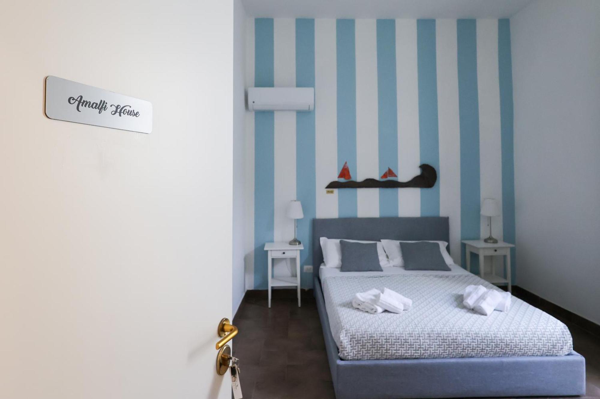 Hotel Boutique Toledo à Naples Extérieur photo